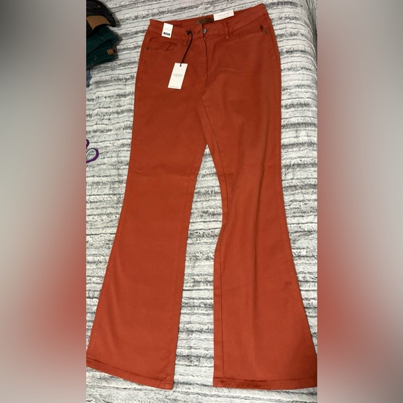 Judy Blue Denim - Judy Blue TERRACOTTA MID RISE SLIM BOOTCUT 9/29